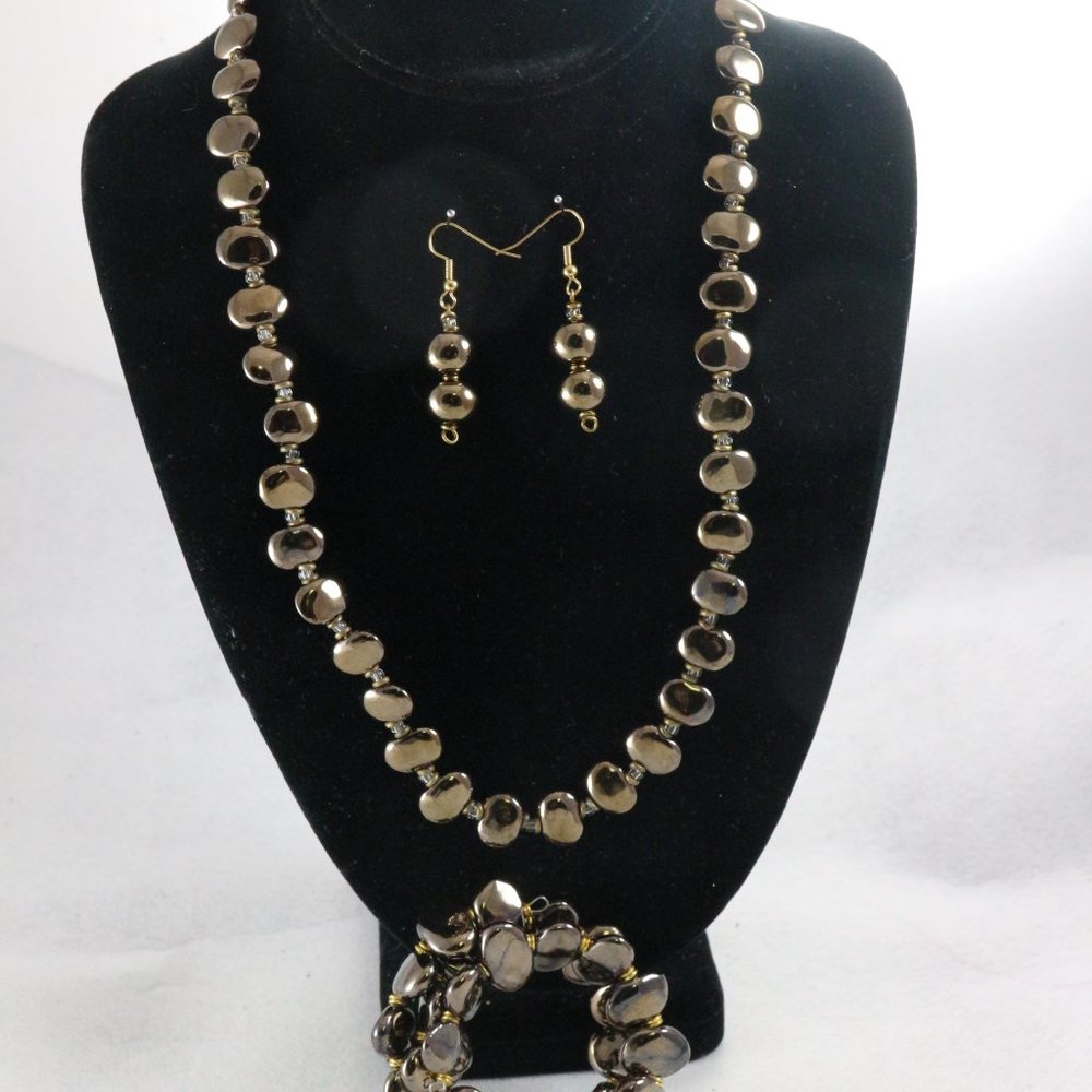 KAZURI Mini Shale Antique Gold Earthen Clay Jewelry Bundle Set